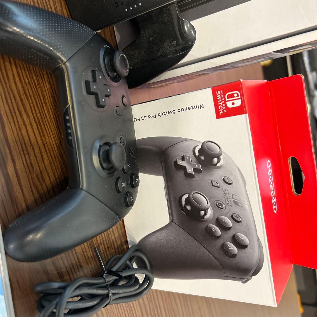 (値引き交渉受付中⭕️）Nintendo Switch 本体とゲームソフト4本付き Nintendo Switch（有機ELモデル） Joy-Con(L) ネオンブルー/(R) ネオン