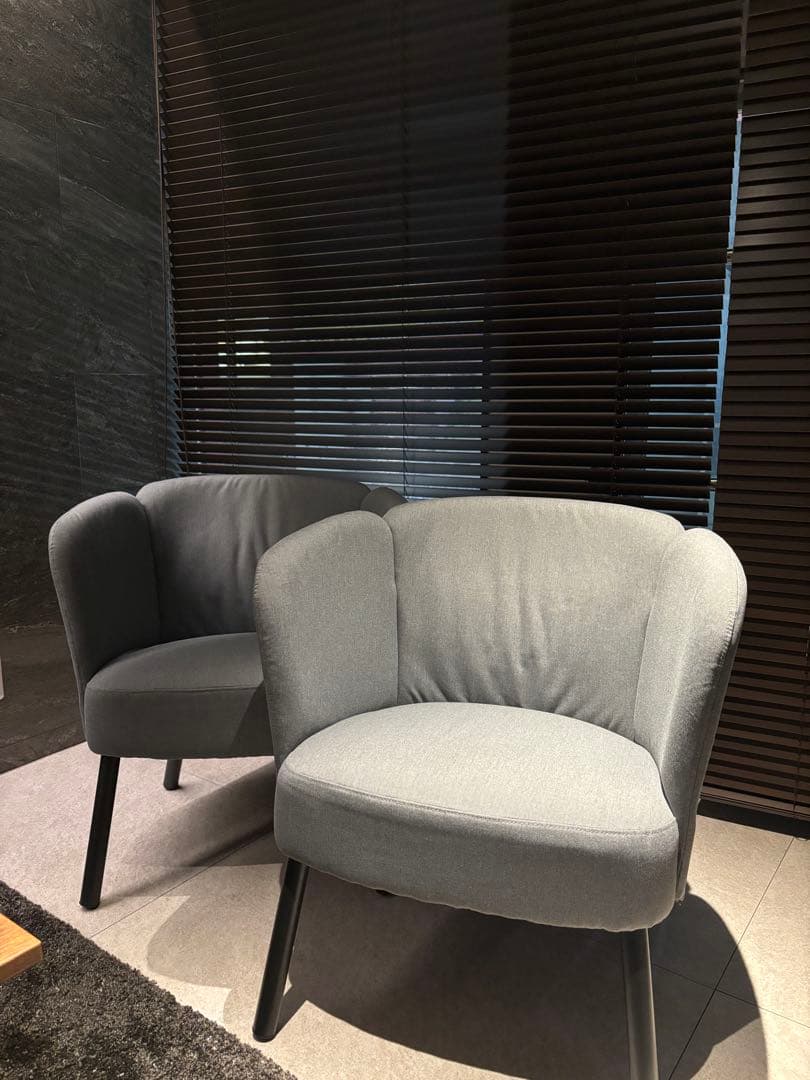 4月20日まで)IKEA パーソナルチェア グレー 2個セット 美品⁄送料