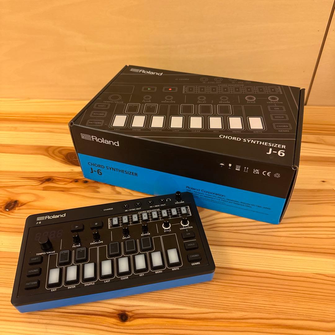 Roland J-6 コードシンセサイザー Roland - J-6 | Chord Synthesizer