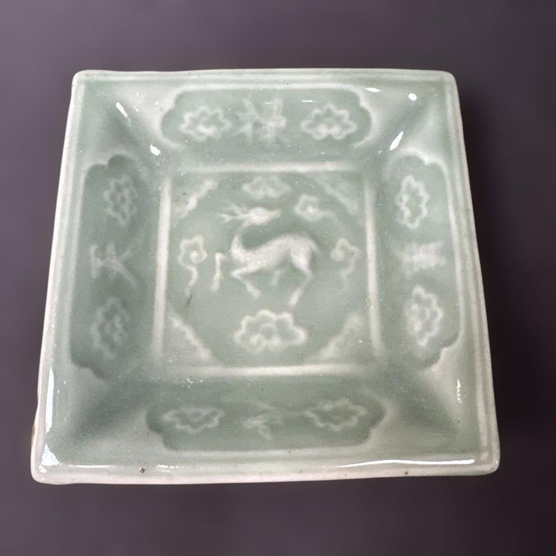 G26 送料無料 三田青磁 鹿の図 角皿 2枚 古美術 和骨董 - メルカリ