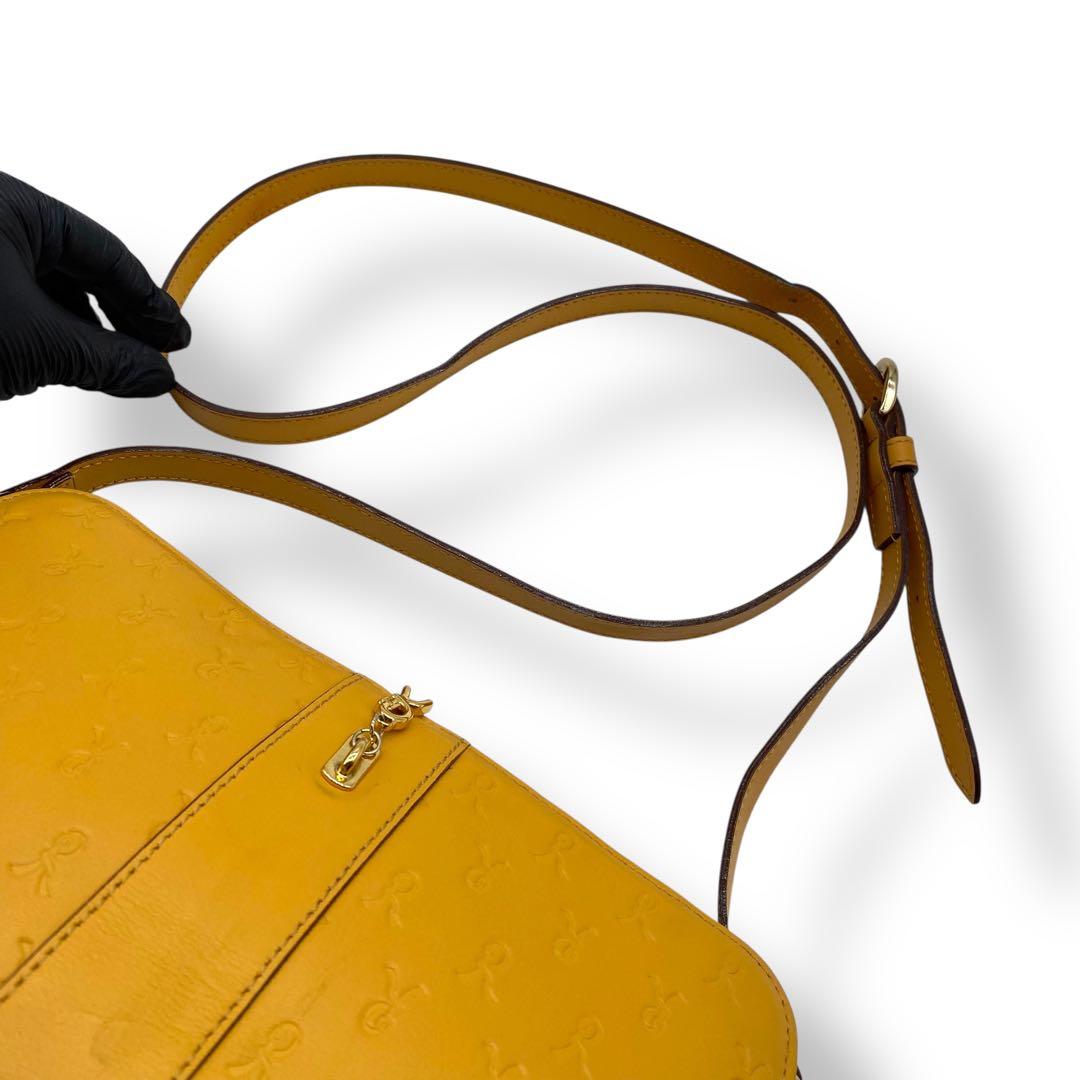 美品】ロベルタディカメリーノ ショルダーバッグ ミヌエット ハニー