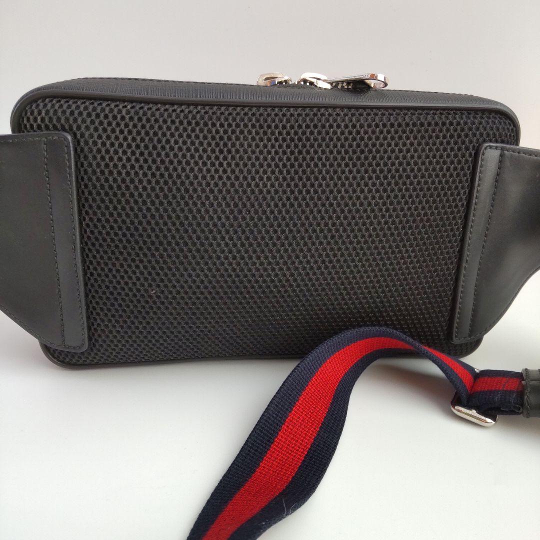 美品 グッチ ボディバッグ ソフト GGスプリーム ウエストポーチ