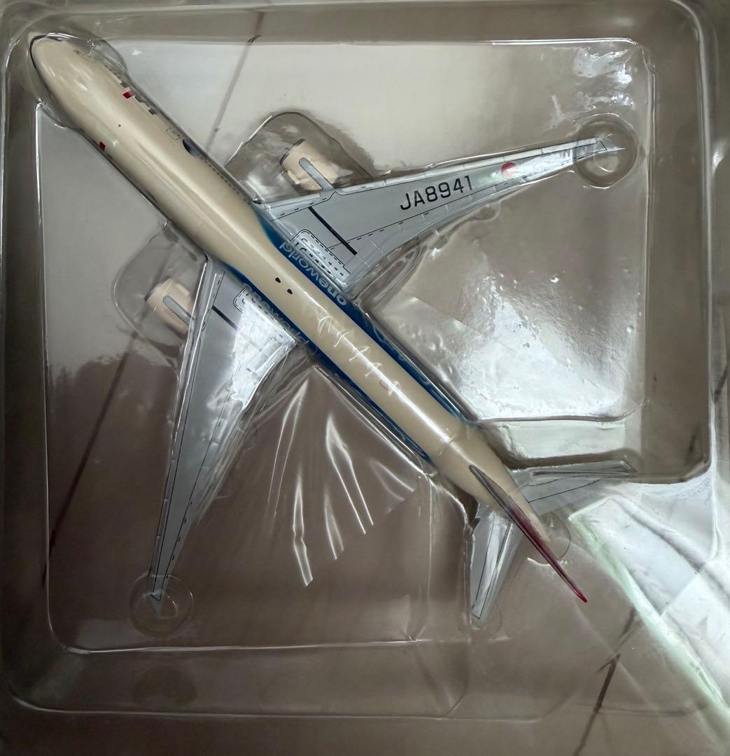 レア】値下げPhoenix日本航空B777-300ワンワールドモデル1:400 - メルカリ