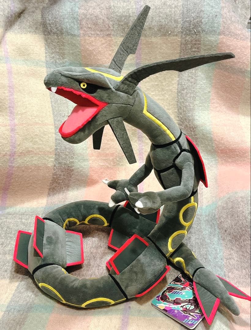 ポケモン ぬいぐるみ 黒いレックウザ　ポケモンセンター ポケモンぬいぐるみ 黒いレックウザ ｜【公式】ポケモンセンターオンライン