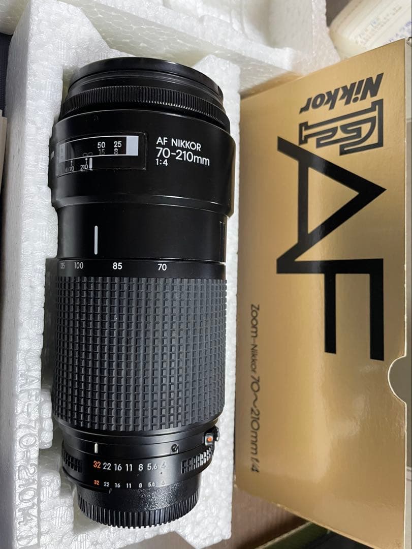 レンズ(ズーム) Nikon AF Zoom-Nikkor 70-210mm f/4 Amazon.com : Nikon 70-210mm f/4.0 1:4 f4 Nikkor AF lens : Slr