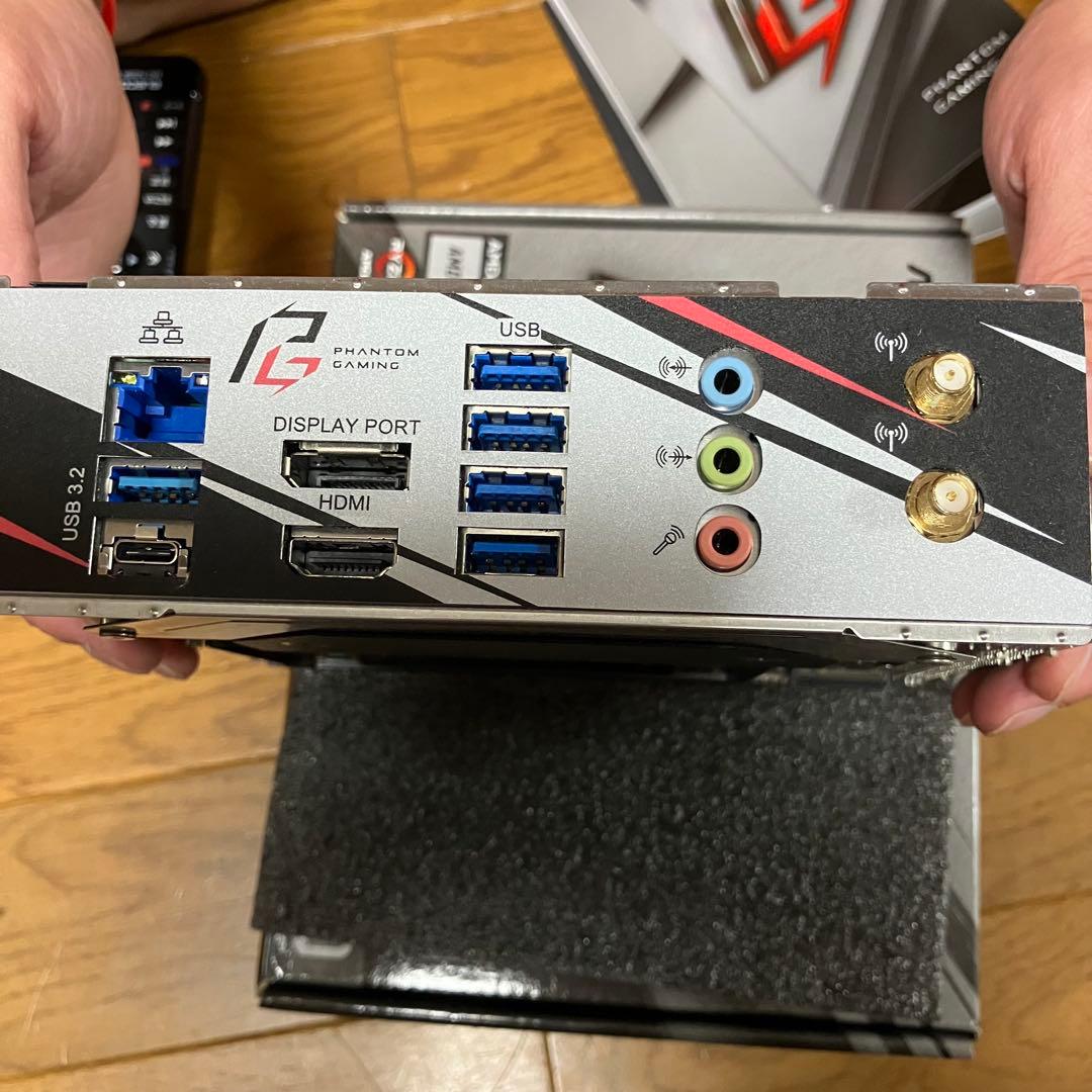 マザーボード ASRock B550 PHANTOM GAMING -ITX/ax