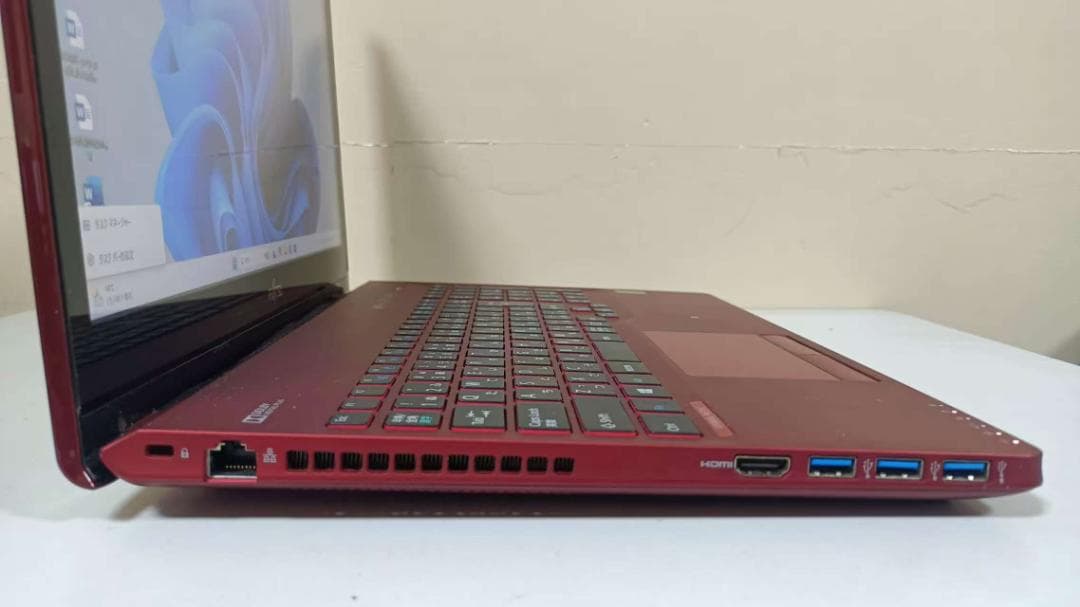 タッチ機能 Blu-ray ノートパソコンFUJITSU Core i7 SSD