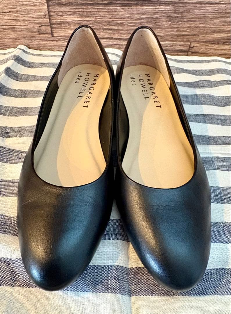 美品 MARGARET HOWELL idea フラットシューズ 24.5㎝ - メルカリ