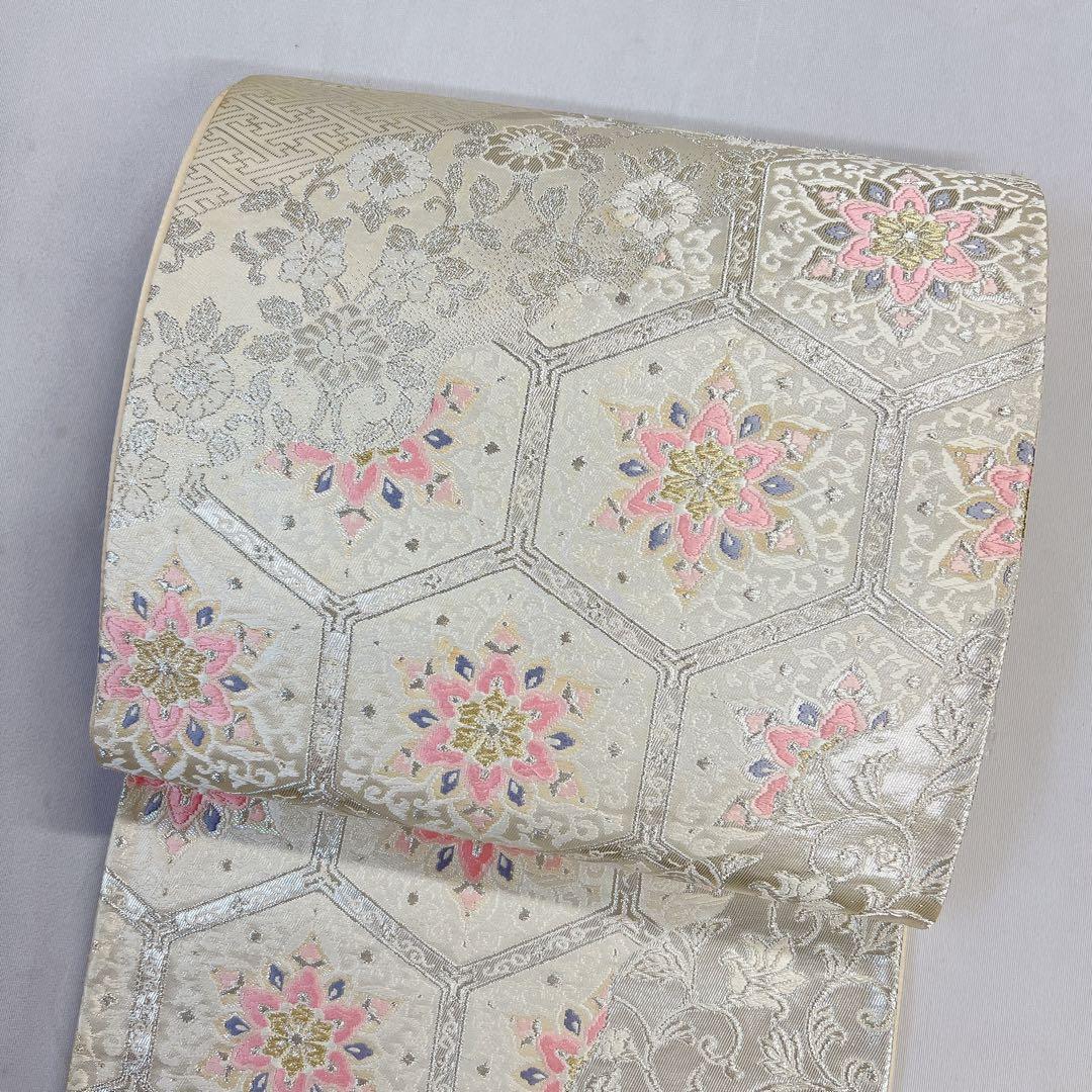 袋帯 正絹 銀糸 亀甲 華紋 唐花模様 檜垣 道長取り 着物 054t - メルカリ