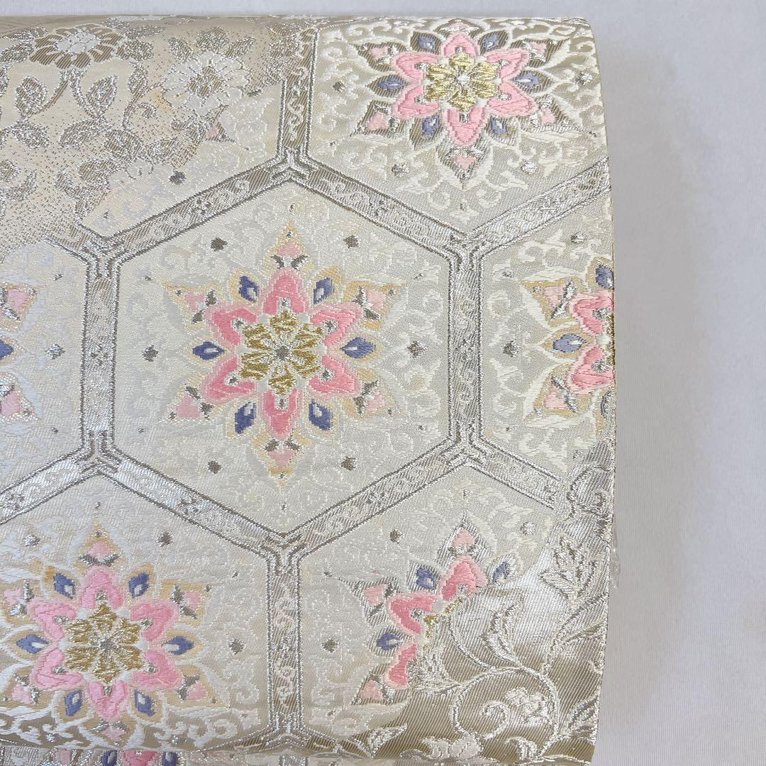 袋帯 正絹 銀糸 亀甲 華紋 唐花模様 檜垣 道長取り 着物 054t - メルカリ