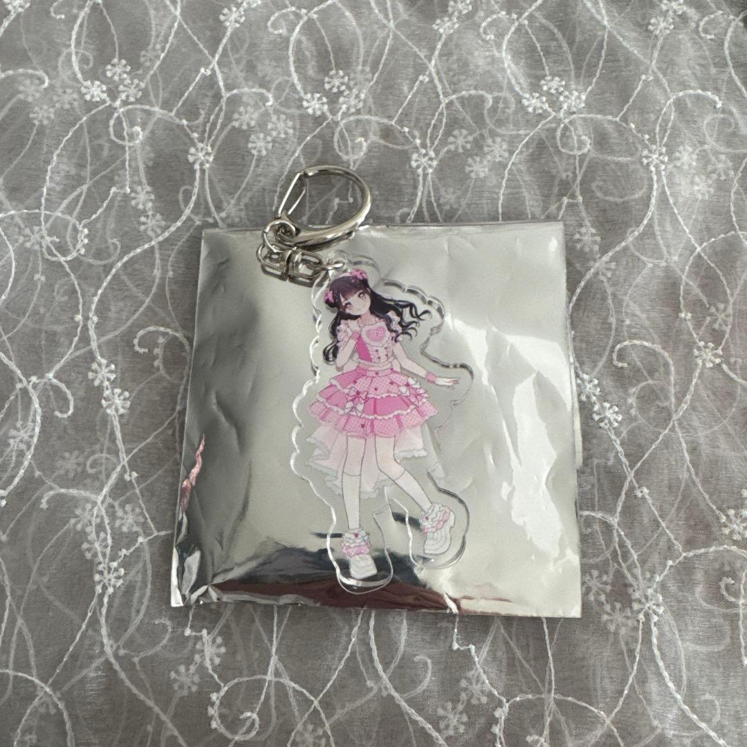 iON! 恋春ねね アクリルキーホルダー - メルカリ