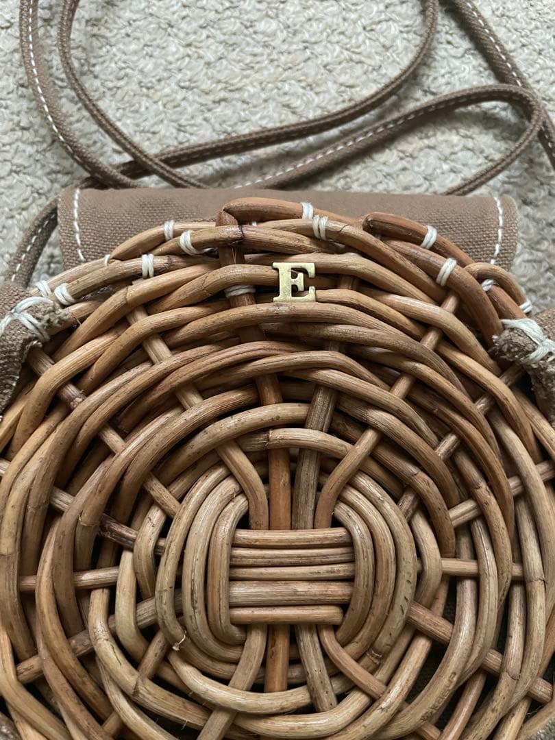 ebagos 防水キャンパス サークルポシェット BEIGE 手鏡付き - バッグ特別