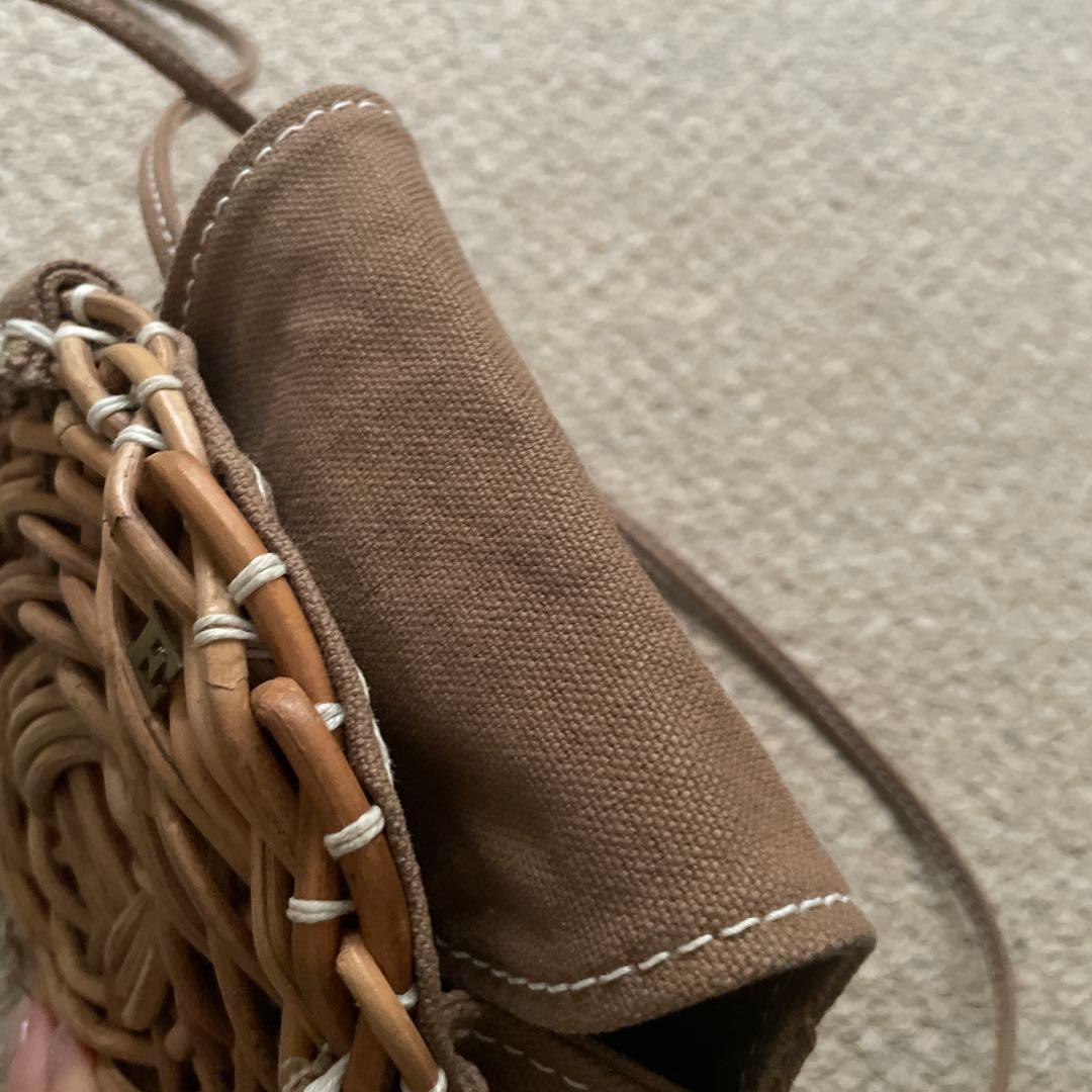 ebagos 防水キャンパス サークルポシェット BEIGE 手鏡付き