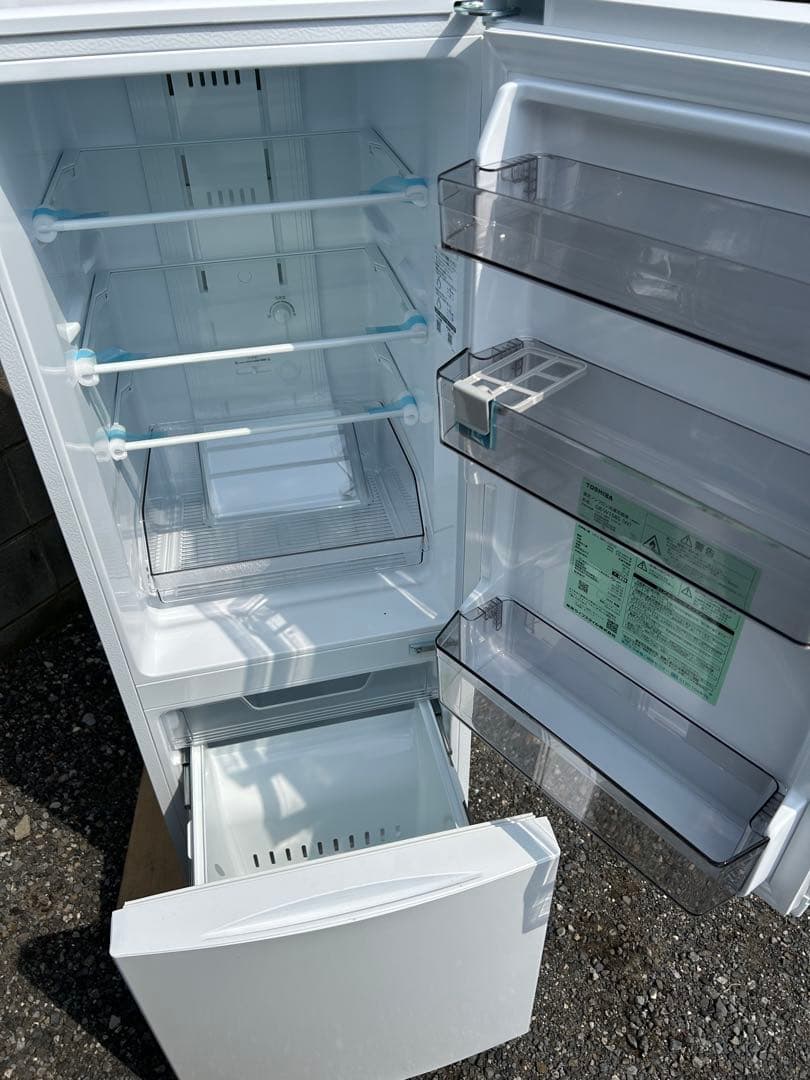冷蔵庫 TOSHIBA 2025年式 数ヶ月使用とても綺麗です！！
