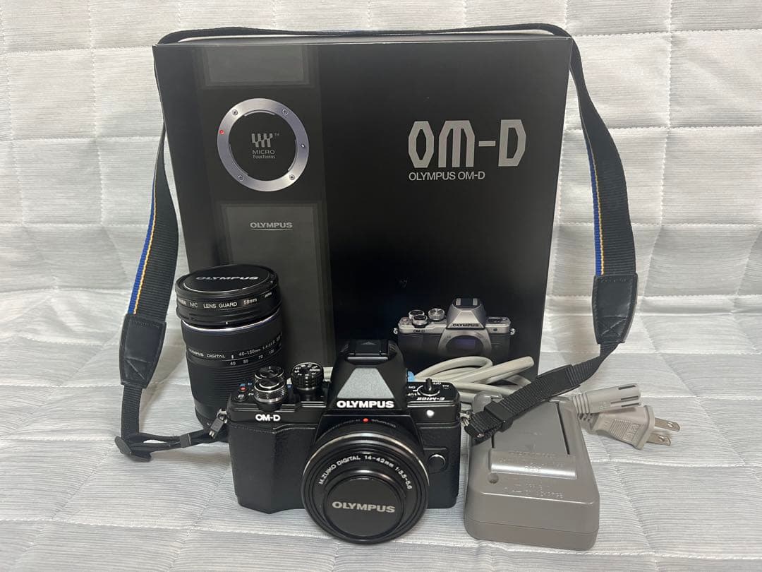 OLYMPUS OM-D E-M10 MarkⅡ Wズームキット ブラック オリンパス OM-D E-M10 Mark II EZダブルズームキット 価格比較 - 価格.com