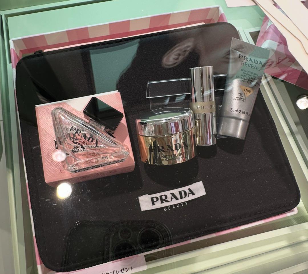 PRADA プラダ PRADA BEAUTY プラダビューティー ノベルティ - メルカリ