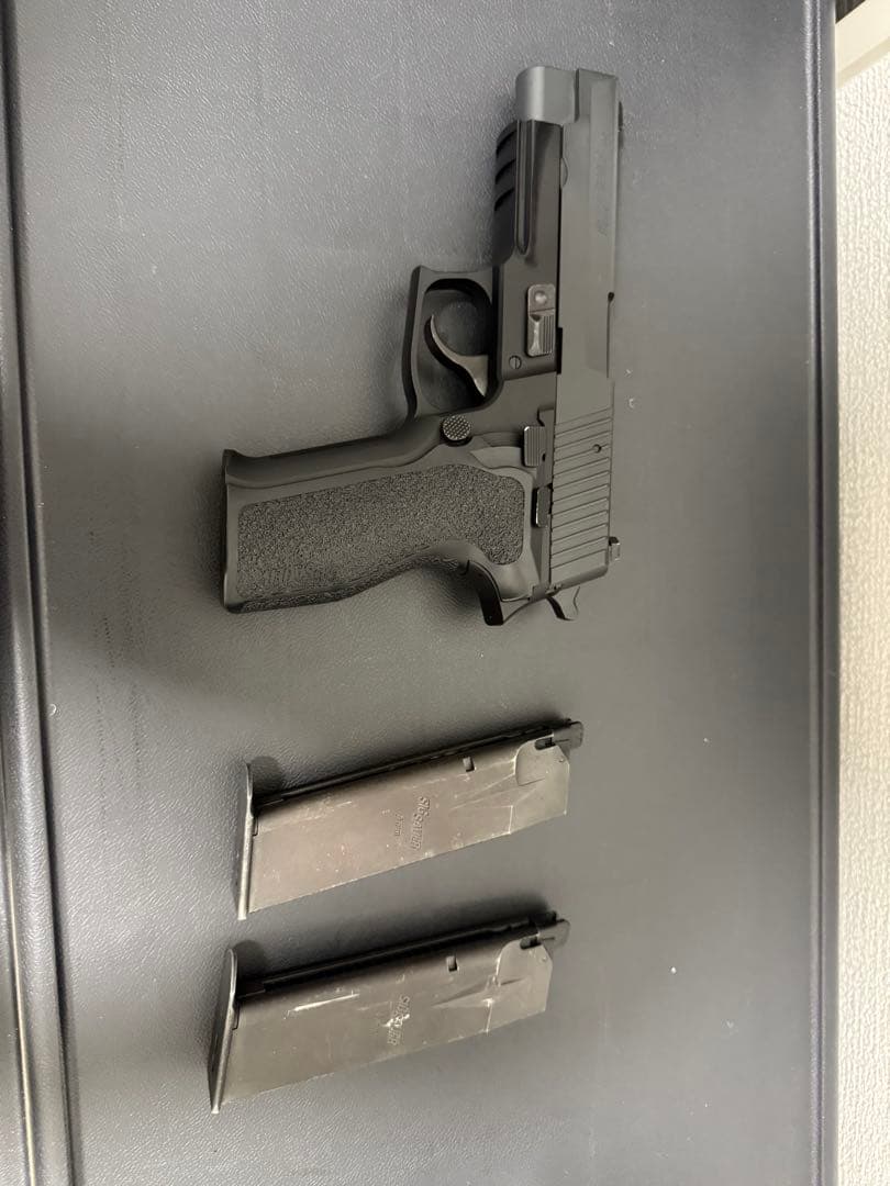 Sig Sauer P226 ガスガン ブラック マガジン2本 □BLACK LINE□ SIG P226 20rd STYLE LONG MAG (ダミーマガジン