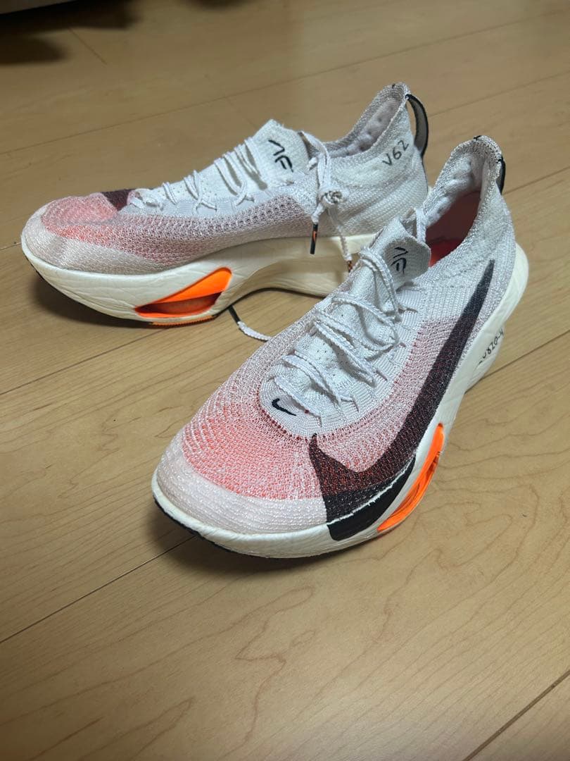 ナイキ　アルファフライ 3 ナイキの厚底ランニング「アルファフライ」から新作が登場、シリーズ最軽量