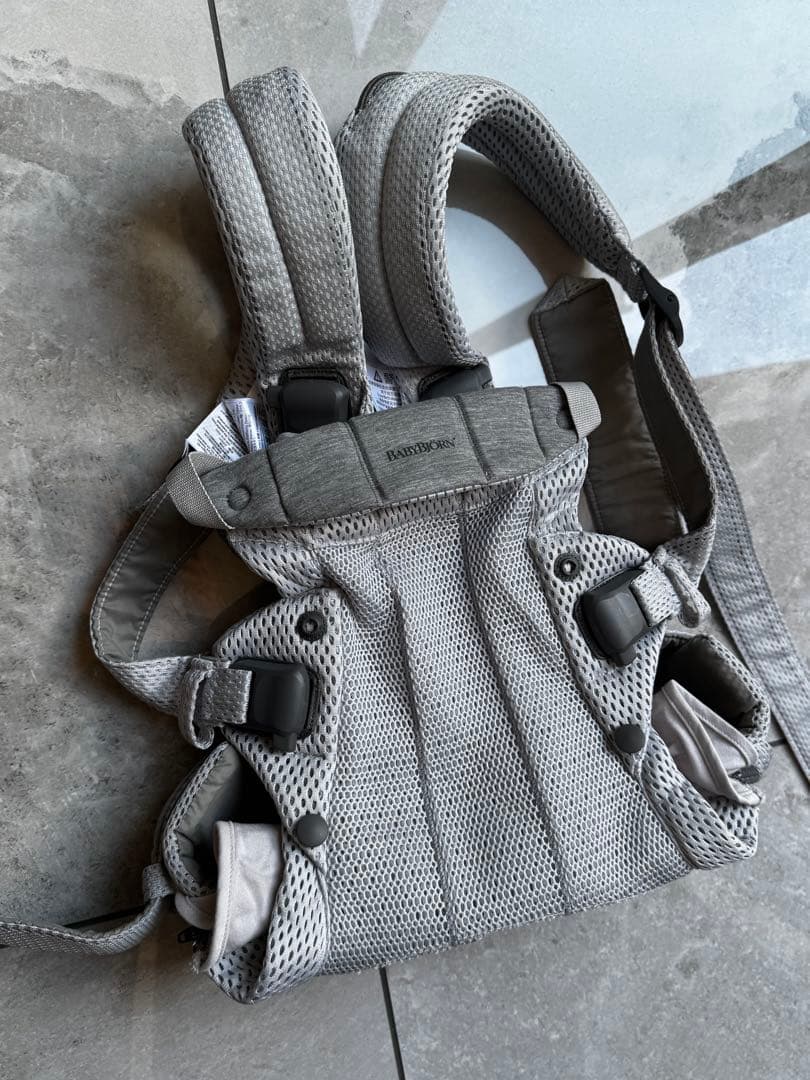 ベビービョルン抱っこ紐　ハーモニー 公式】ベビーキャリア HARMONY｜ベビービョルンの抱っこ紐 | BabyBjörn