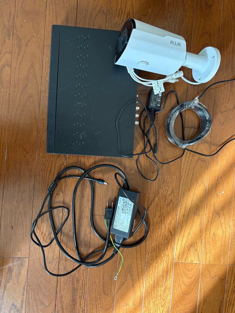 WTW ビデオレコーダー 4TB セット　カメラ　ケーブルセット不具合確認 AHD 500万画素録画機＋選べるワンケーブル防犯カメラ1～4台【WTW 塚本