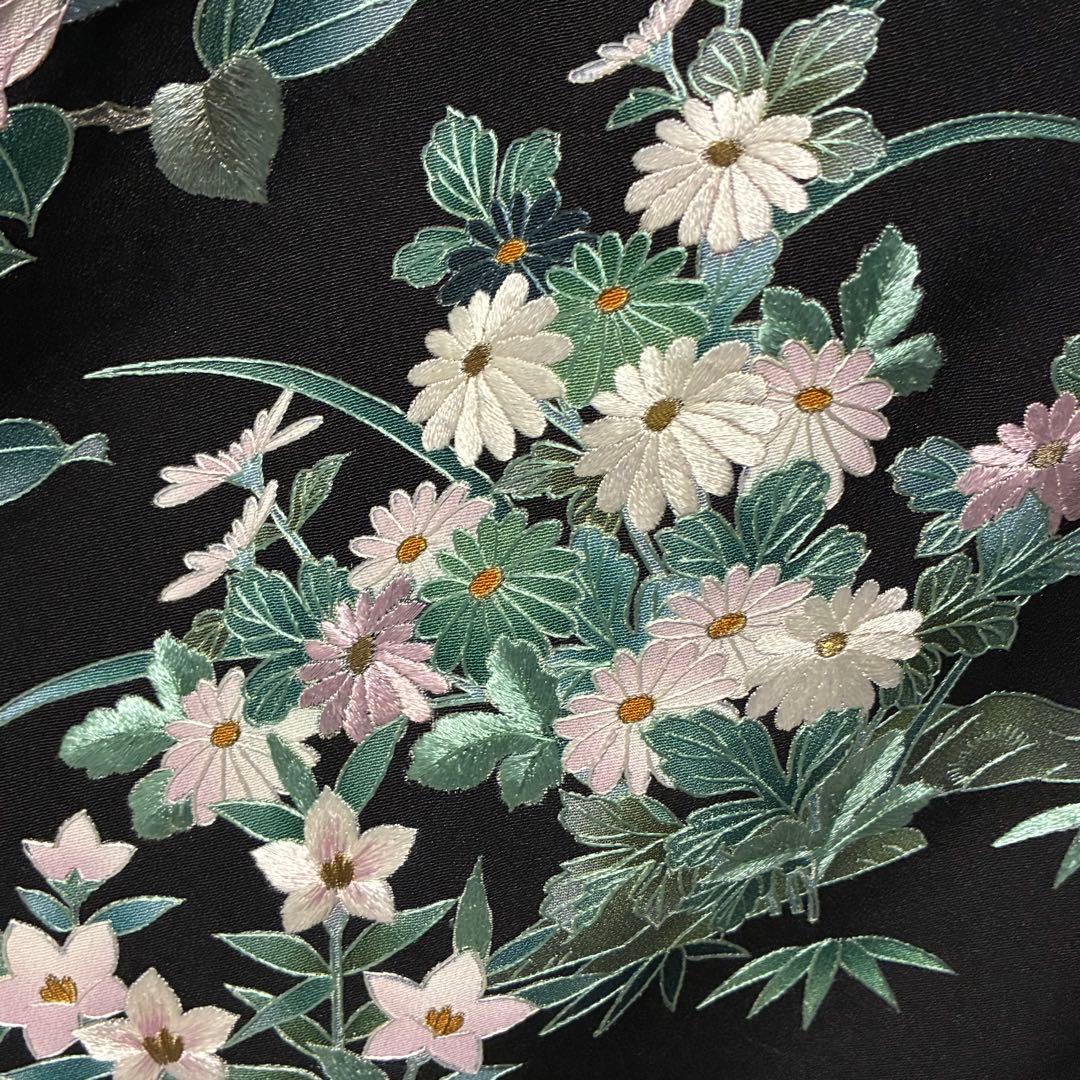 D6 黒留袖 総刺繍 蘇州刺繍 花模様 正絹 着物 袷 美品 - メルカリ