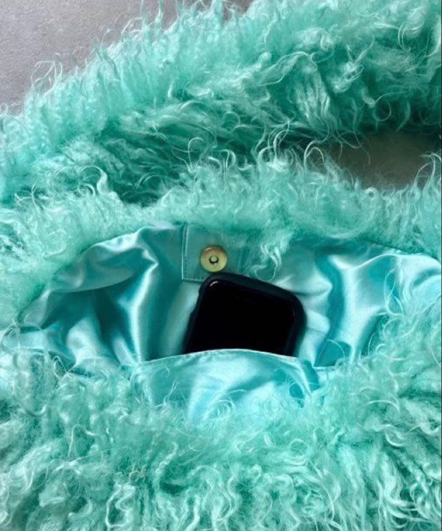 yipyipセット売り 小林愛香 バケットハット　シャギーバッグ 靴下 マフラー