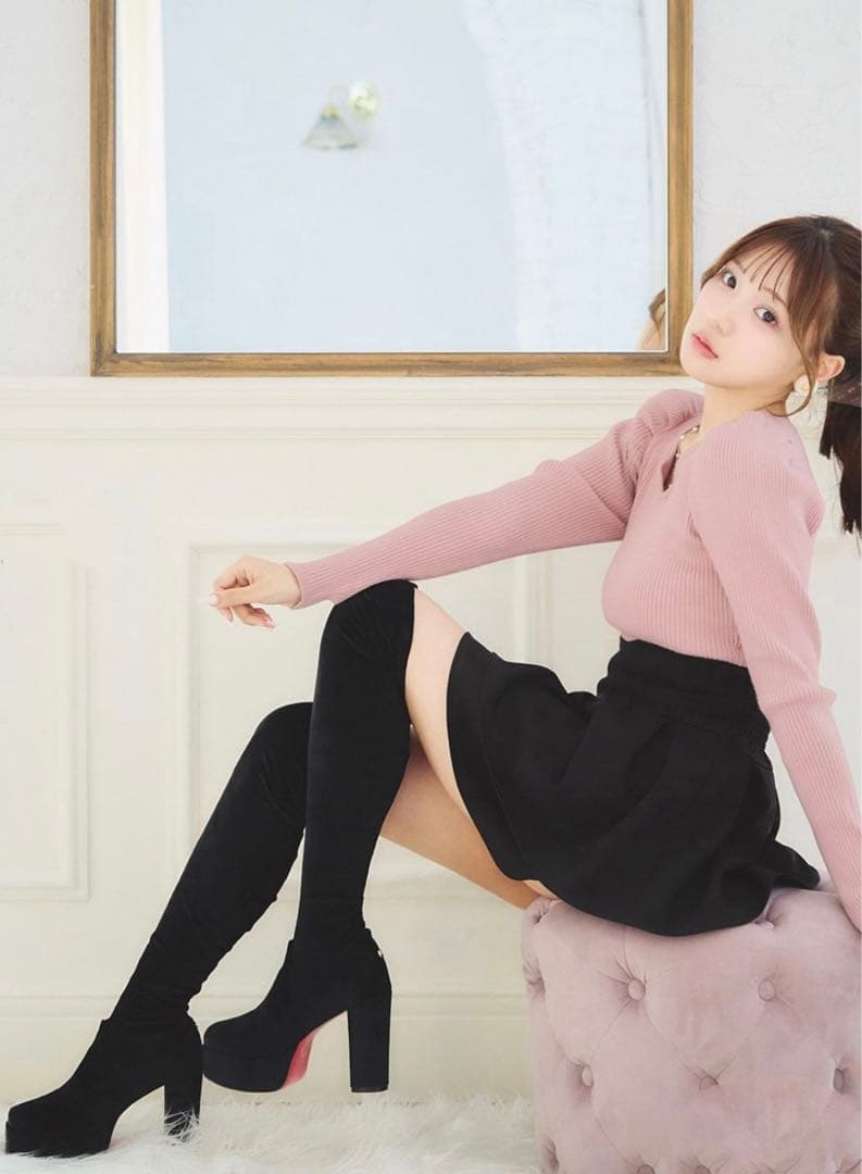 新品未使用！ミシェルマカロン 美脚ニーハイブーツ - メルカリ