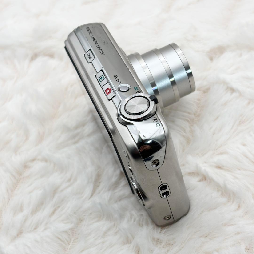 動作良好✨ CASIO EXILIM EX-Z1200 シルバー - メルカリ