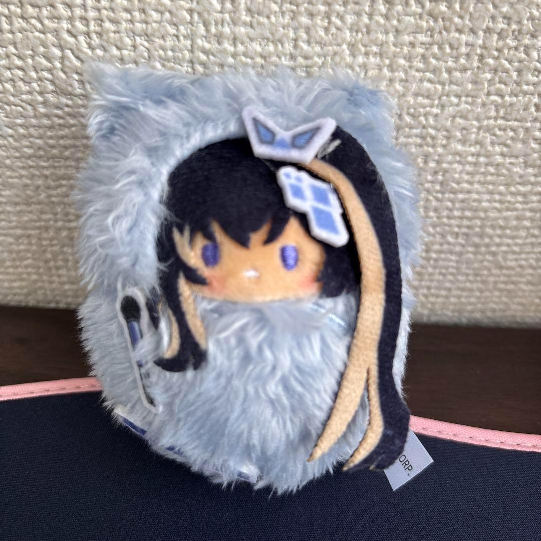 NIKKE ロフト限定 ノイズ 特典カード1枚＋缶バッチ2個＋くるみたぴぬい