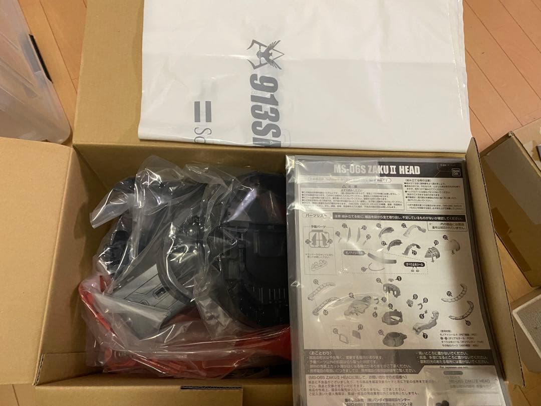 未組立て】MS-06S Zaku II Head 1/12スケール 携帯電話無 - メルカリ