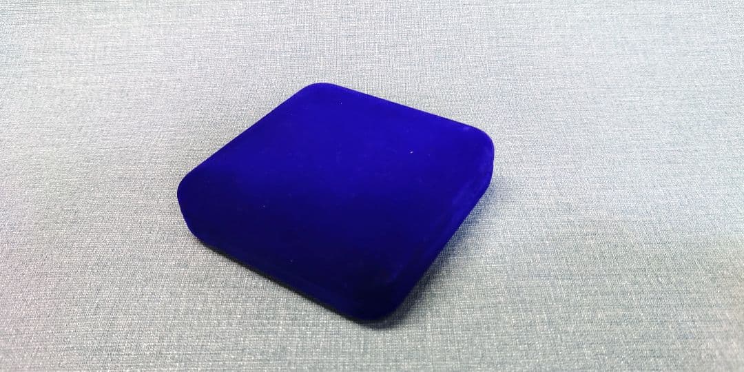 天皇陛下 御即位六十年 奉祝 純銀 記念メダル 重さ71～72g 松本徽章