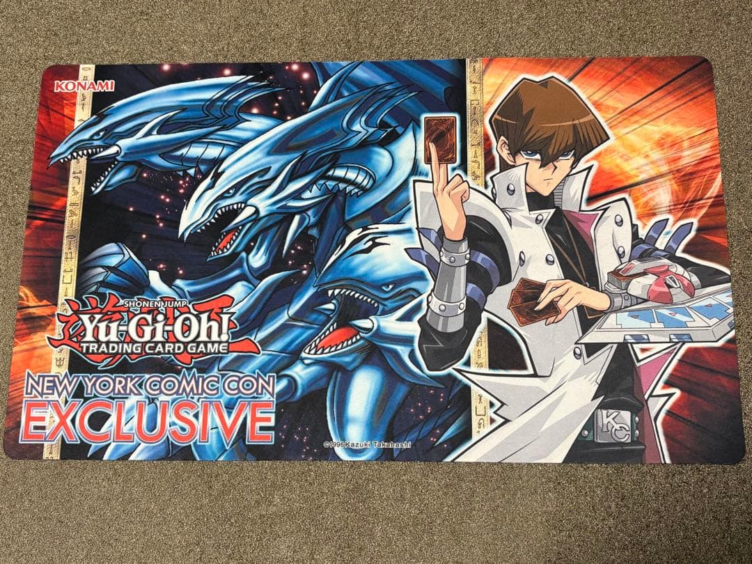 遊戯王 海馬瀬人 青眼の究極竜 コミコン 2015 プレイマット 公式 海外 512jcZ67uFL._AC_UF350,