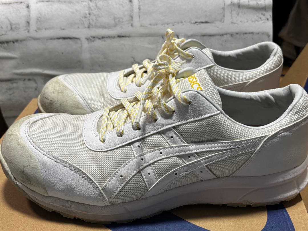 ASICS メッシュ静電安全靴 ホワイト