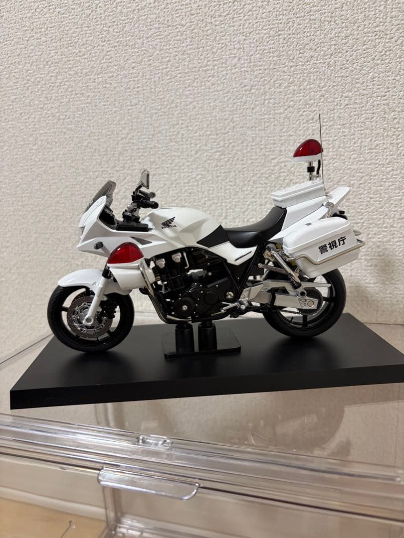 限定】3000台 HONDA CB1300P 白バイ新型 警察グッズ - メルカリ