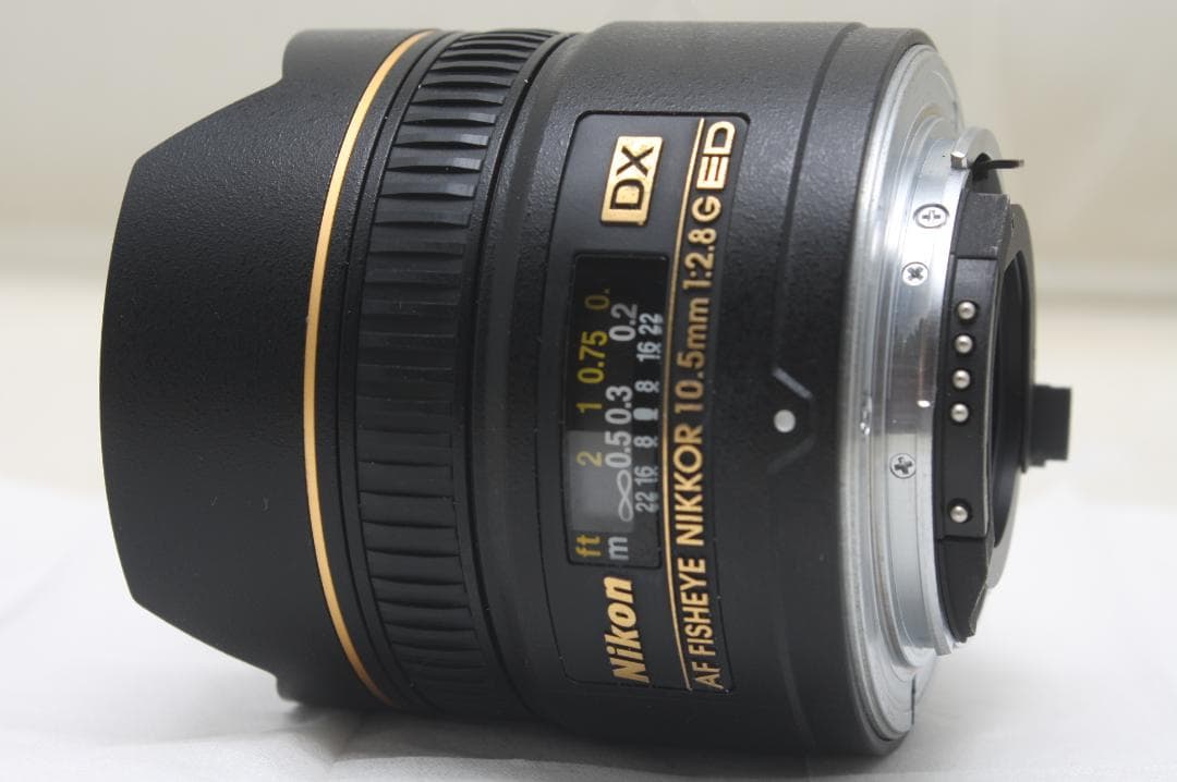ニコン AF-S DX Fisheye 10.5mm F2.8 G ED