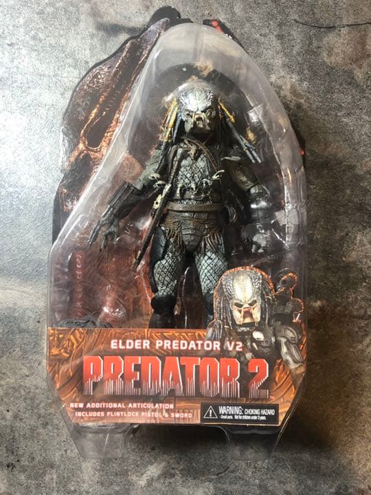 プレデター ネカ社 フィギュア 三体セット - メルカリ
