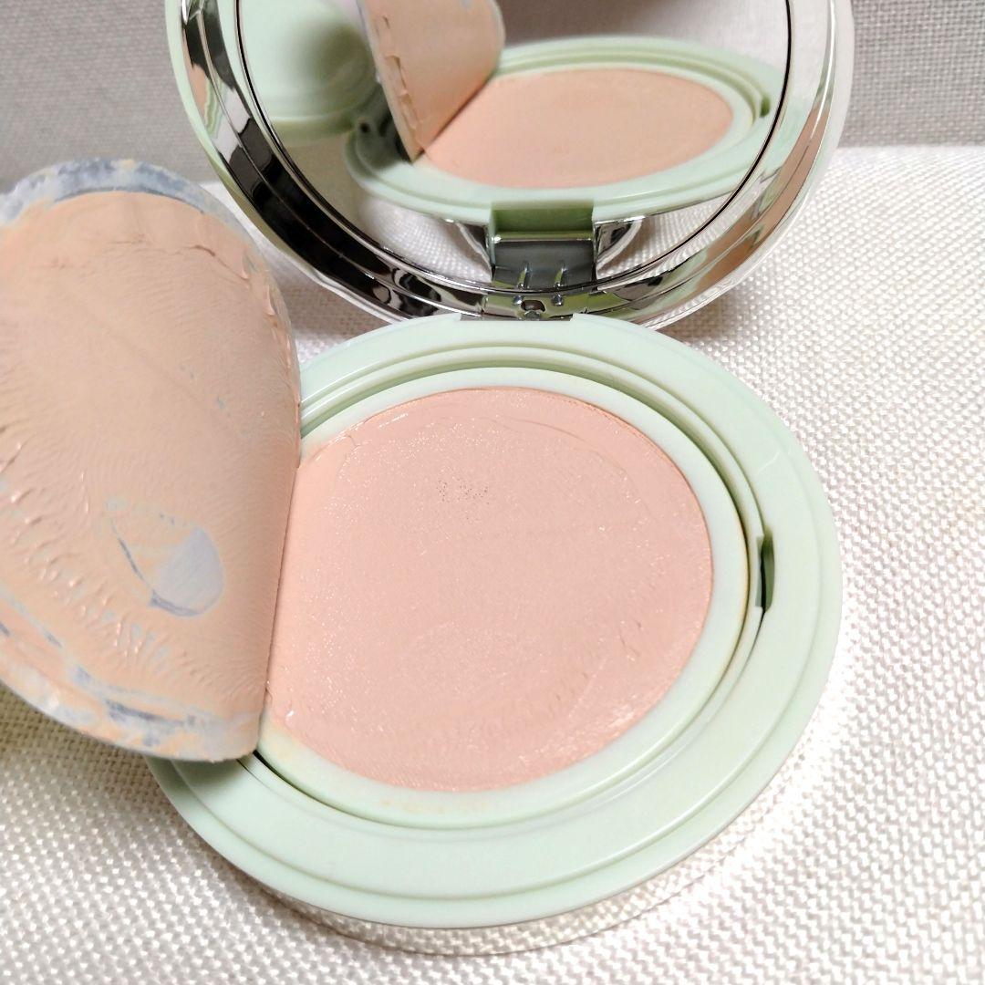 PRADA プラダ リヴィール メッシュ クッション ファンデーション LC5