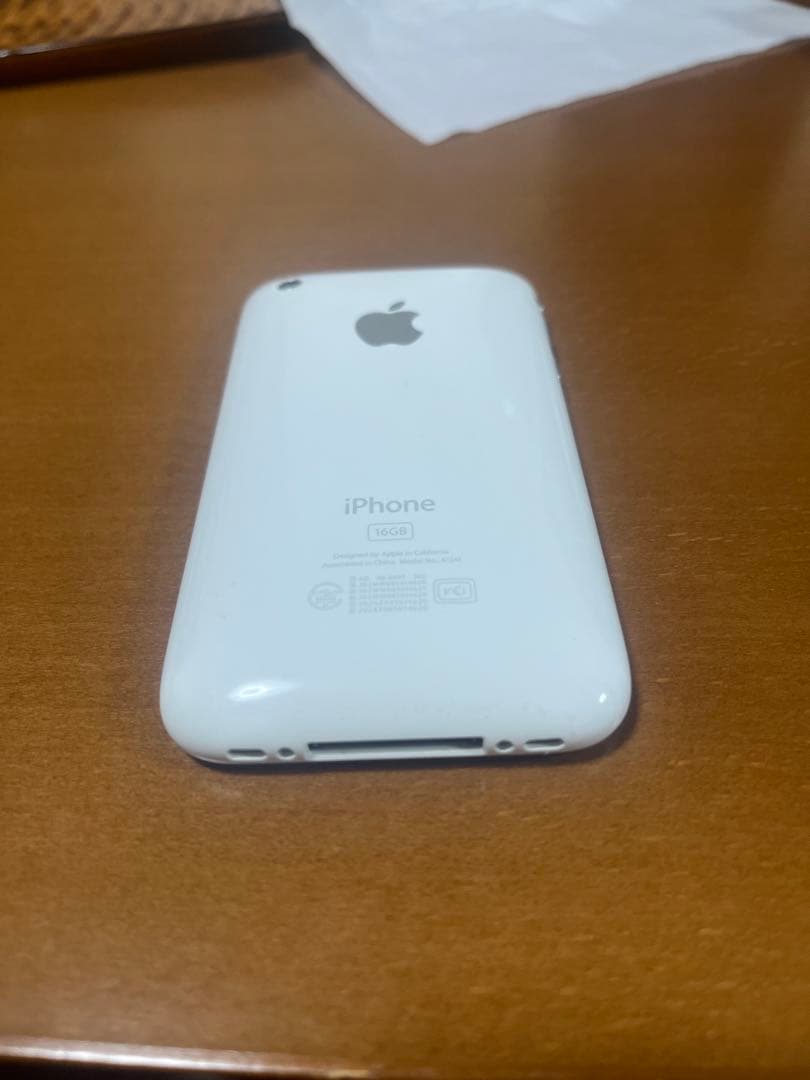 Apple iPhone 3Gホワイト アクティベート済み A1241