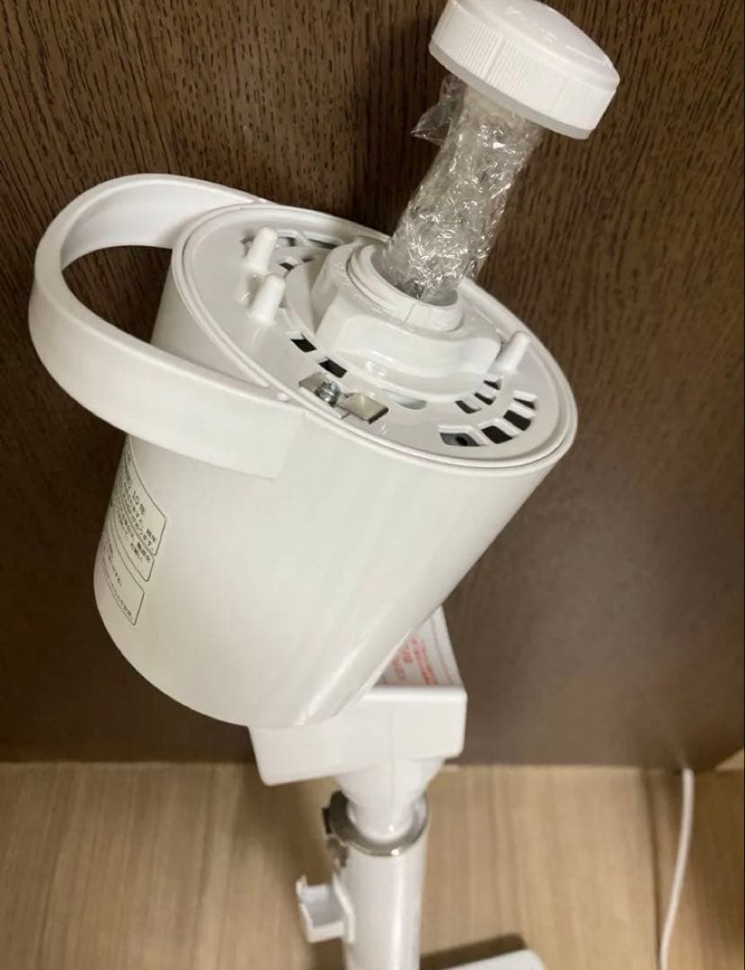 トヨトミ 扇風機 FS D30NHR ホワイト トヨトミ 扇風機 FS D30NHR ホワイト