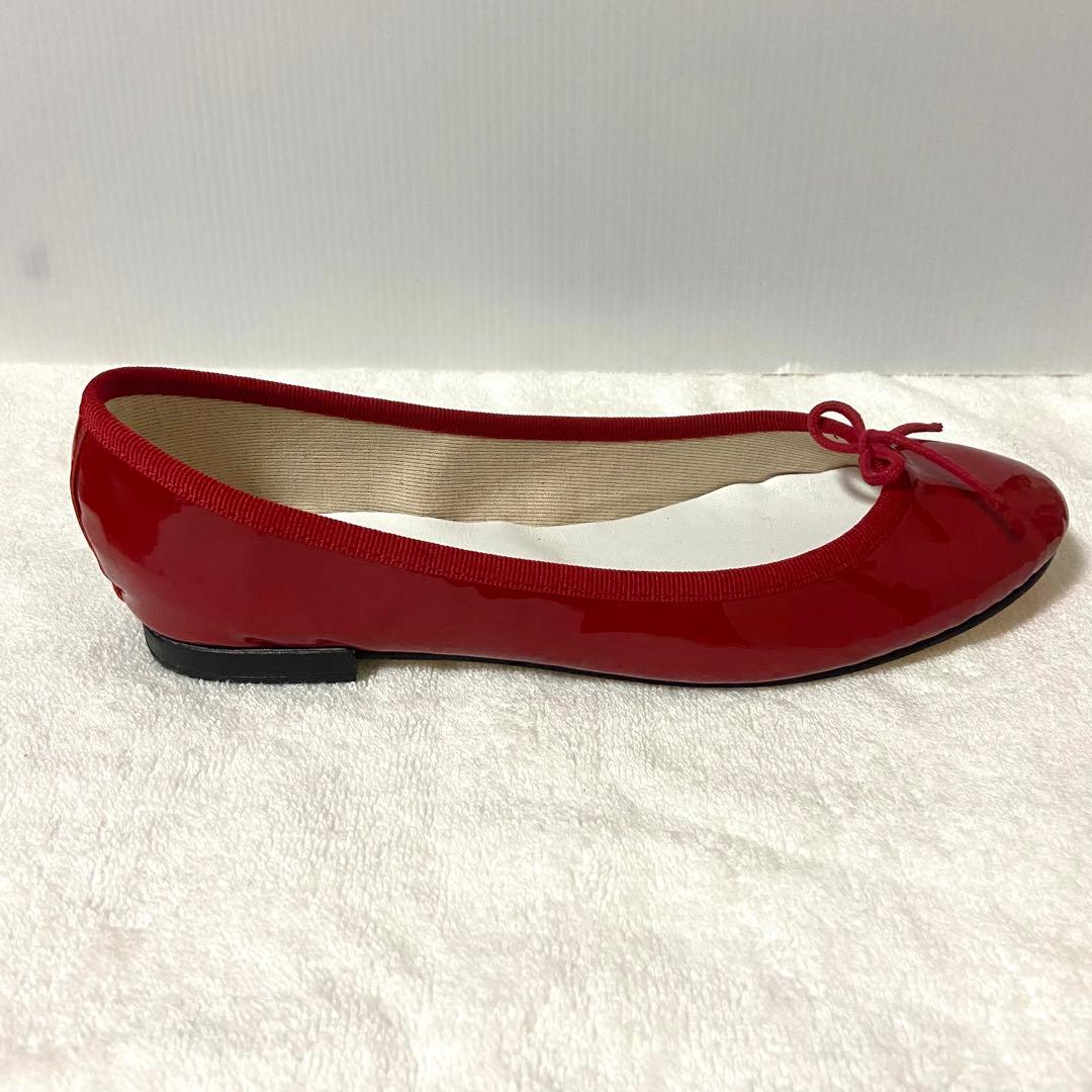 美品レペット　バレエシューズ　エナメル　レッド　37 23.5cm