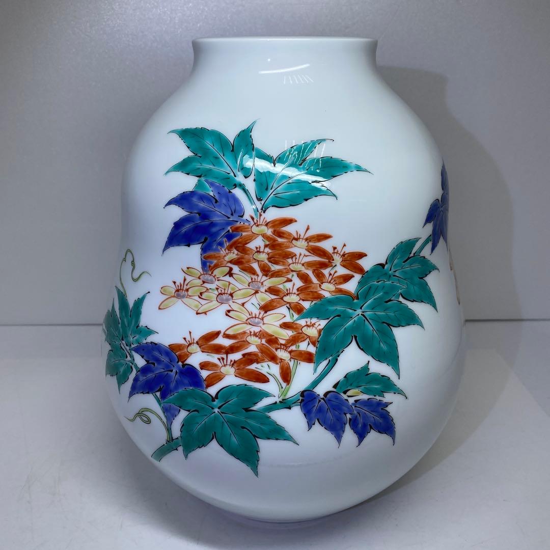 十四代 酒井田柿右衛門 本人作 酒井田正 綿ぼたんづる文 大花瓶 共箱