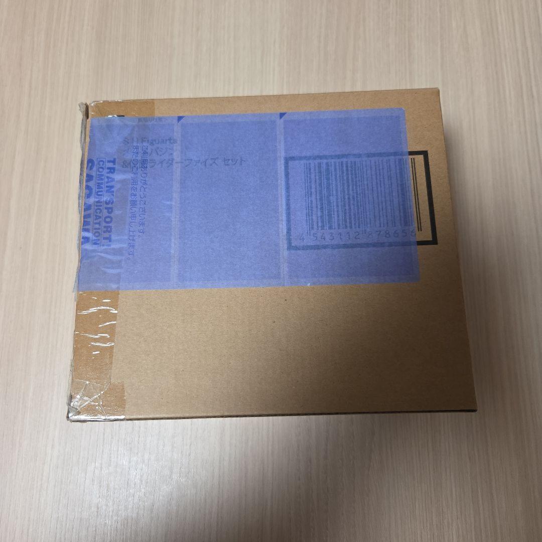 S.H.Figuarts オートバジン＆仮面ライダーファイズ(ファイズアクセル…