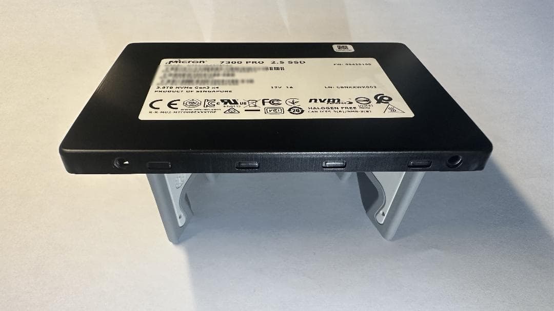 内蔵型SSD Micron 7300 PRO U.2 SSD 3.84TB