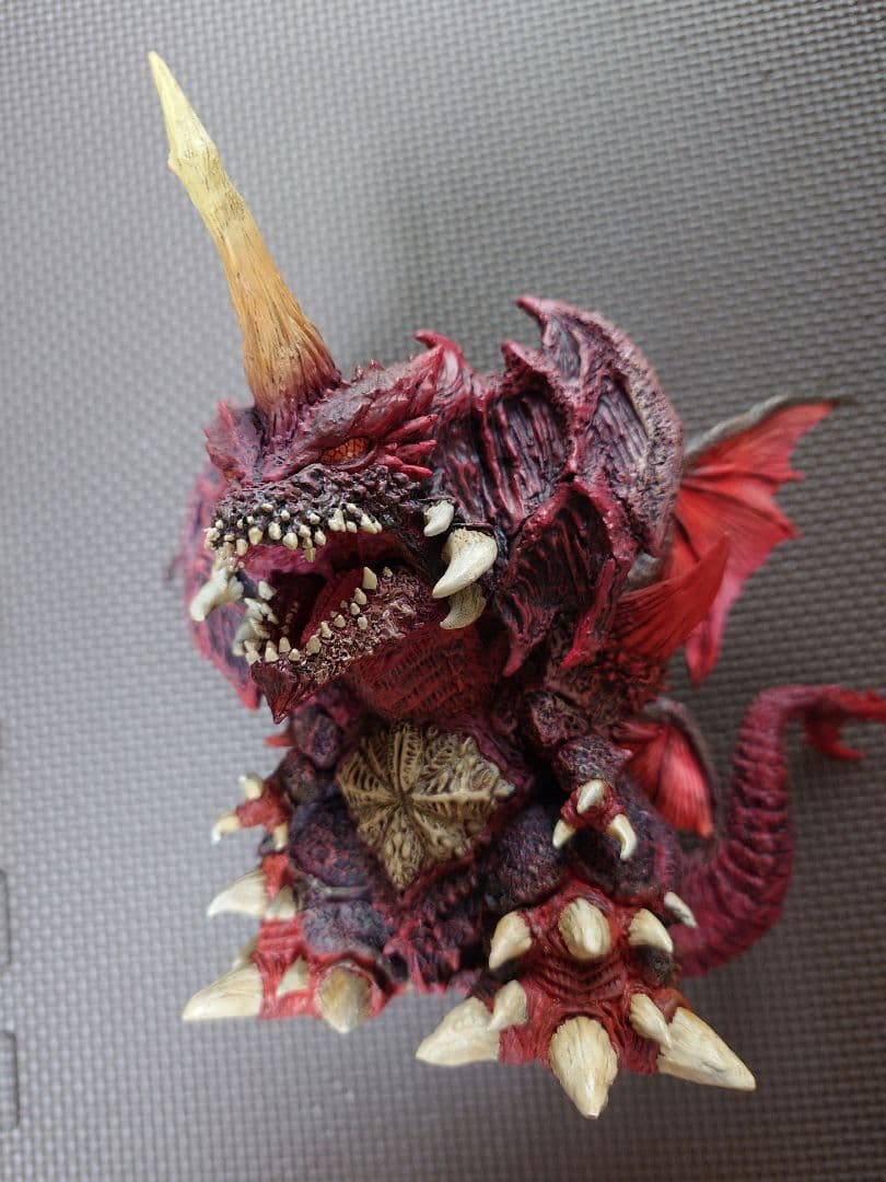 デフォリアル デストロイア スペースゴジラ 開封品 ゴジラ - メルカリ