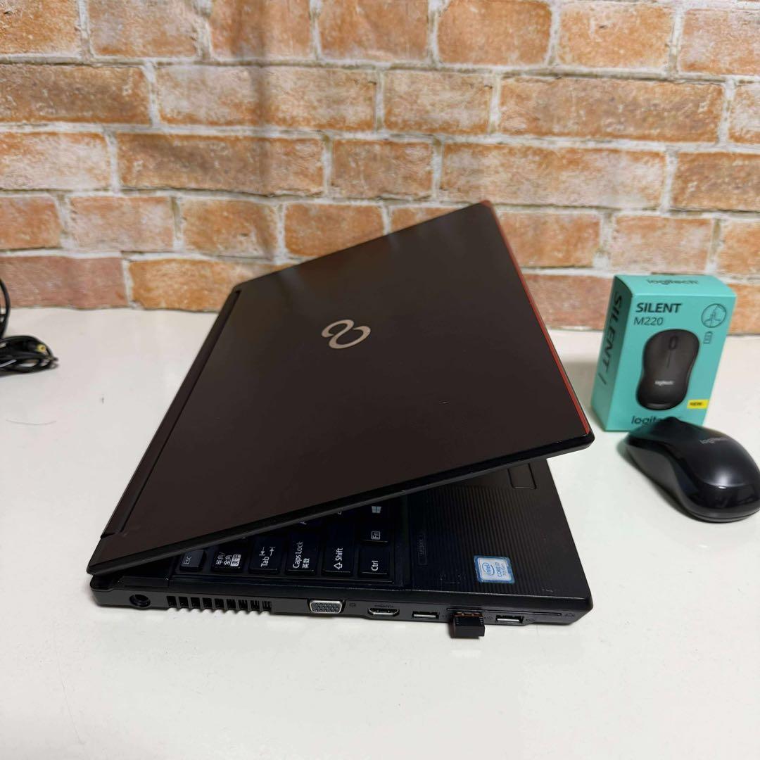 富士通ノート PC Core i7 SSDサクサク起動 メモリ8GB Win11 - メルカリ