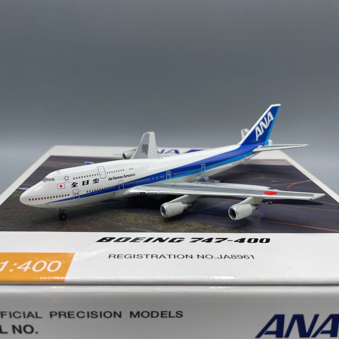 1/400 ANA BOEING 747-400 #JA8961 - メルカリ