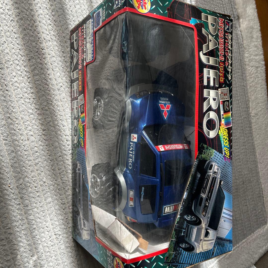 三菱 パジェロ ラジコンカー - メルカリ