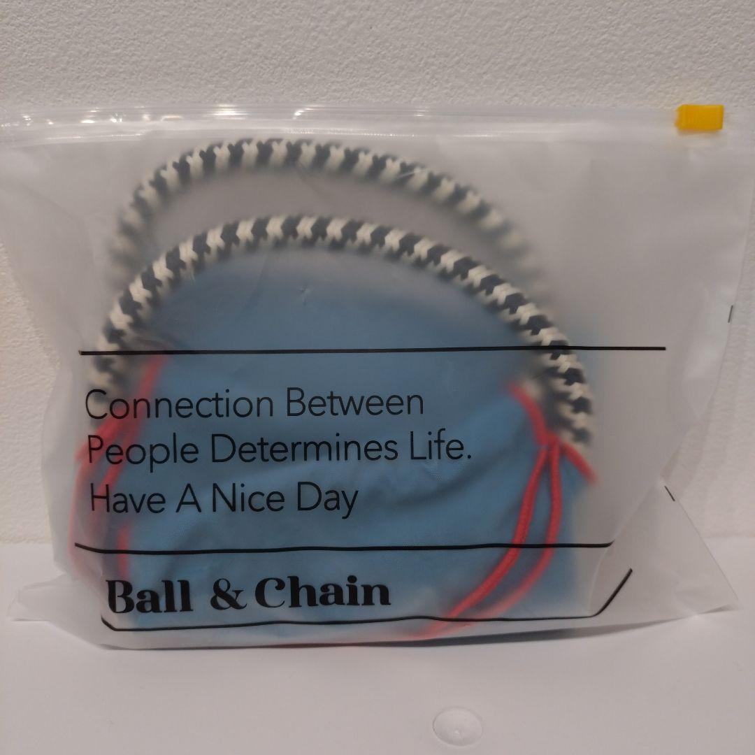 最安値】本日発送！新品！ボールアンドチェーン✕ハローキティ 日焼け