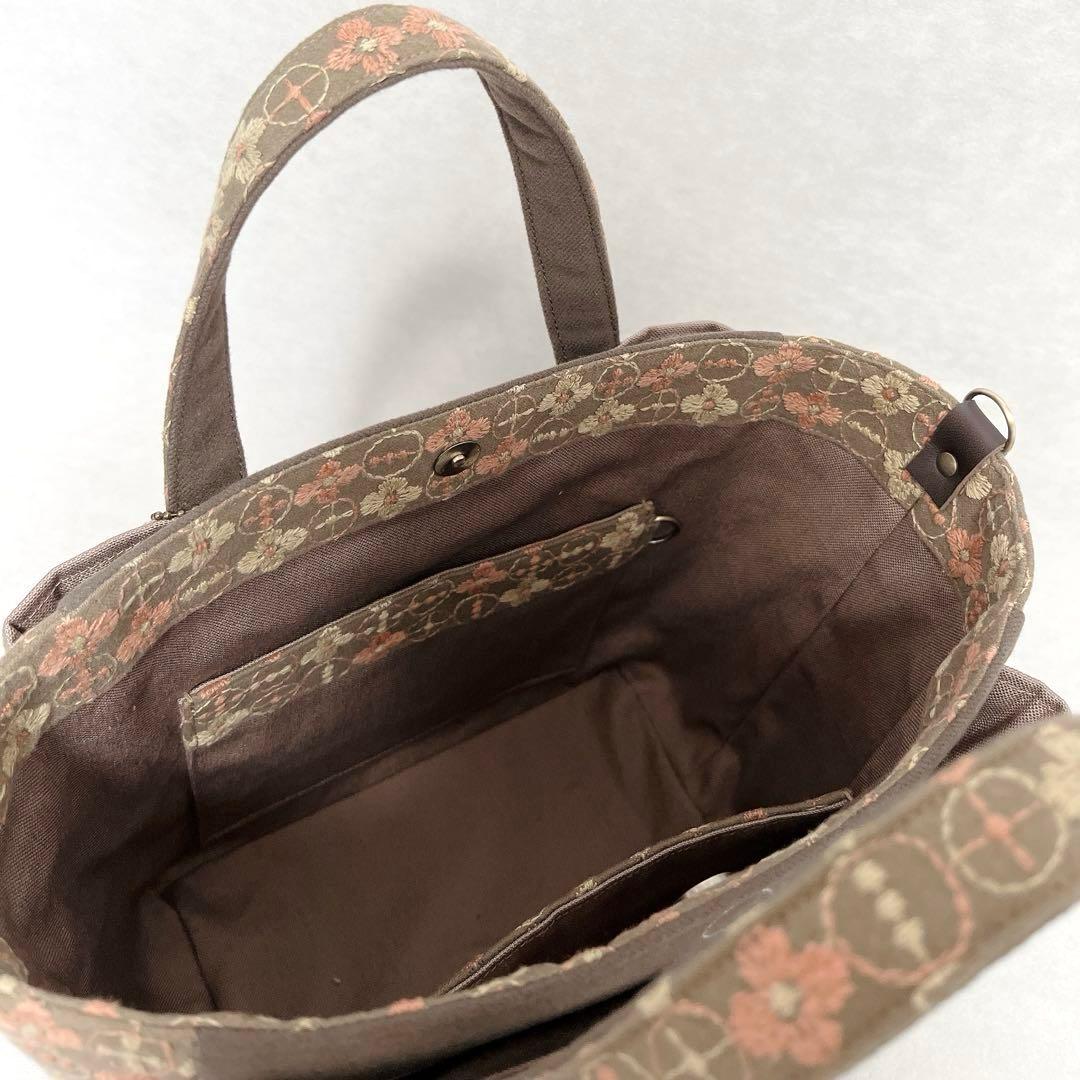 ハンドメイド 音の絵 ミナペルホネン 大きなポケットのスクエアトート