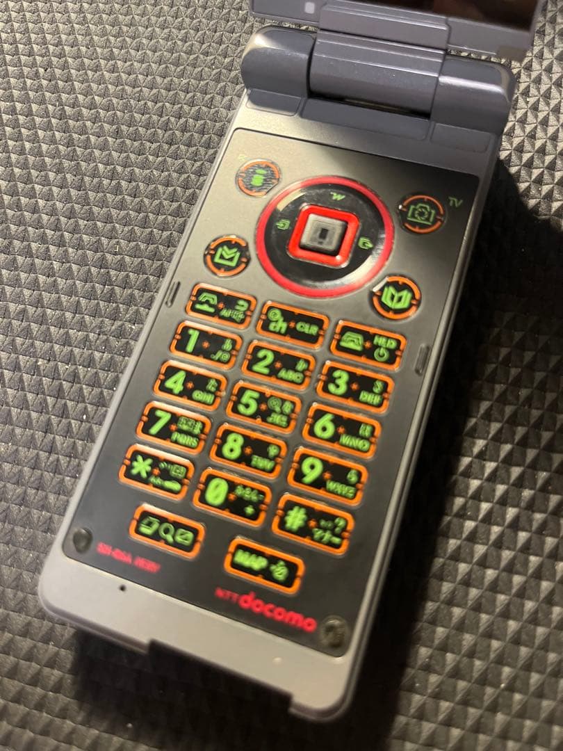 エヴァ SH-06A NERV エヴァンゲリオン ガラケー 携帯電話 限定品